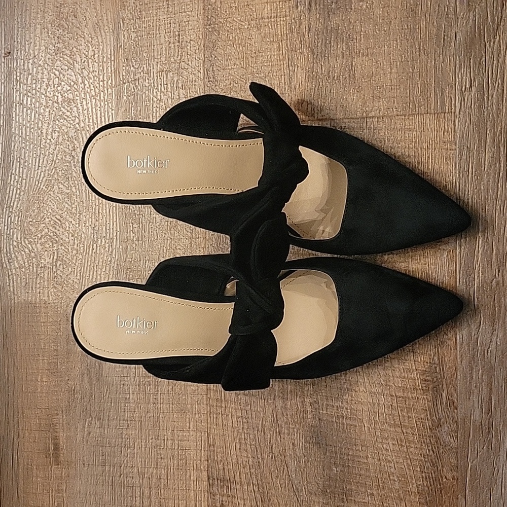 Suede Botkier Pina Kitten Heels
